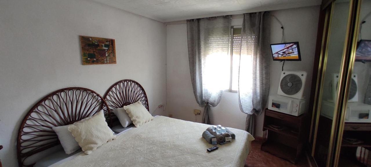 Tourist Room Βαλένθια Εξωτερικό φωτογραφία